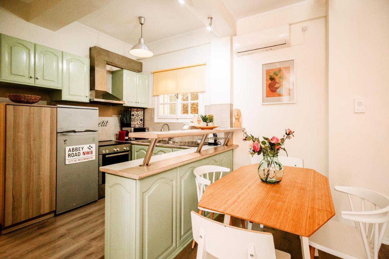 Melos House Apartment